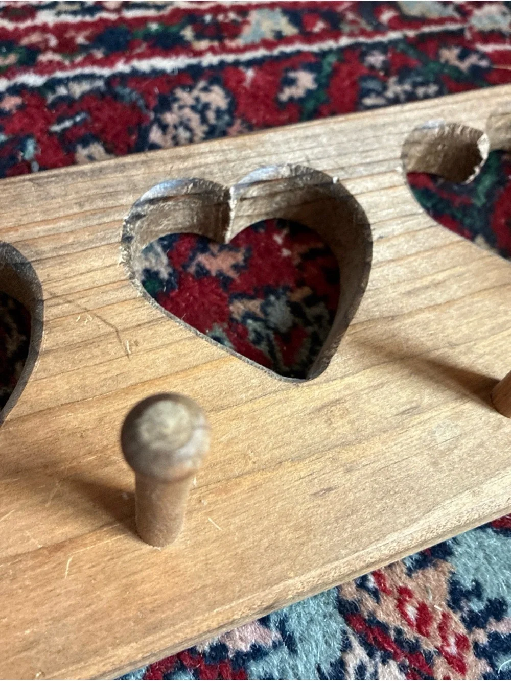 Wood Heart Shelf with 4 pegs Cottagecore